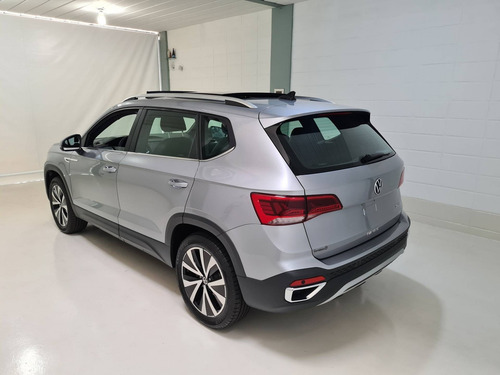 Imagem 6 de 15 de Volkswagen Taos 1.4 250 Tsi Total Flex Highline Automático