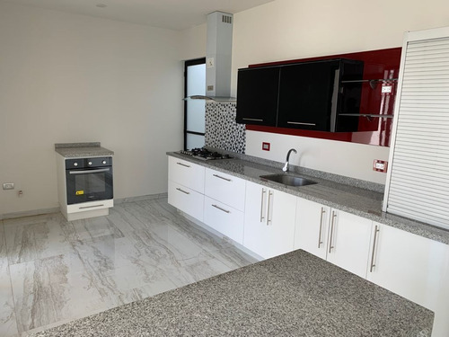 Imagen 18 de 26 de Se Renta Casa En La Condesa Juriquilla, 3 Recamaras, Roof Ga