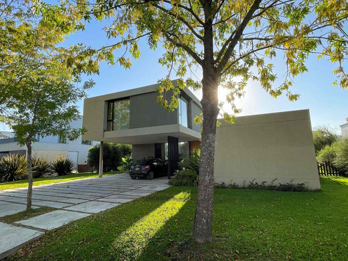 Imagen 23 de 30 de Casas En Venta Grand Bell 3 Dormitorios