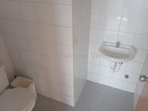 Imagen 21 de 30 de Oficina En Venta En Plaza Madrid Este De Barquisimeto Lara 0.4.2.4.5.9.3.7.5.4.2 Rent-a-house Centro Occidente Mls Código: 22-17094, Avenida Los Leones