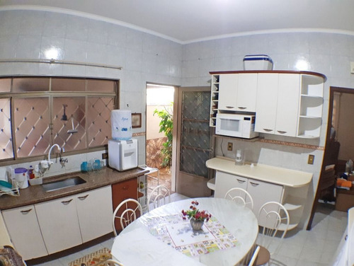 Imagem 7 de 15 de Casa À Venda Na Rua Das Primaveras, 130 - Jardim Califórnia - Monte Alto/sp - Ca0958