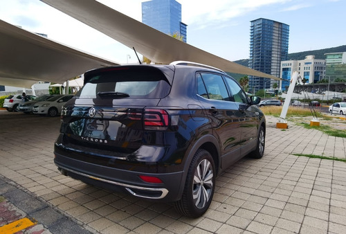 Imagen 7 de 14 de Volkswagen T-cross