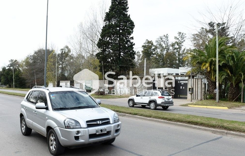 Imagen 8 de 9 de Venta De Lote En Barrio Cerrado