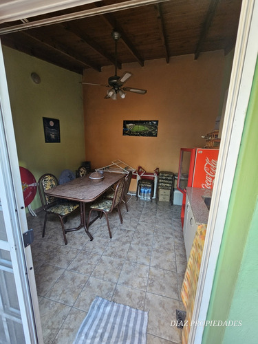 Excelente Triplex 5 Amb. Apto Credito Toma Depto En Pago