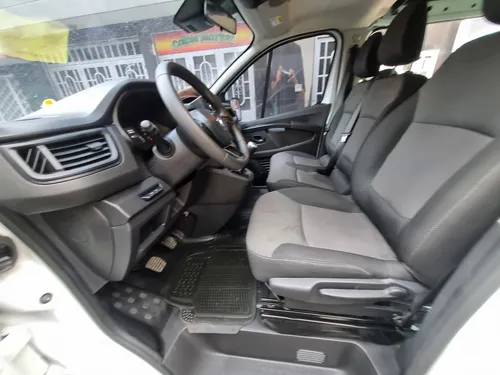Renault Trafic 1.6 L2H2 Techo Alto Carga