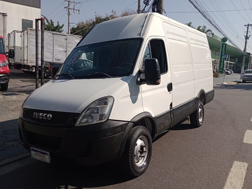 Iveco Daily 3.0 Granfurgone 35s14 2018 Forraçao