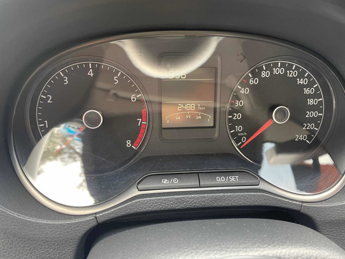 Imagen 10 de 10 de Volkswagen Vento 2019 1.6 Confortline Mt