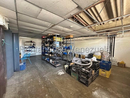 *jl/ Galpon En Venta Zona Industrial 2 Barquisimeto Lara, Venezuela/josé López/# 25-8639 / 400 M²