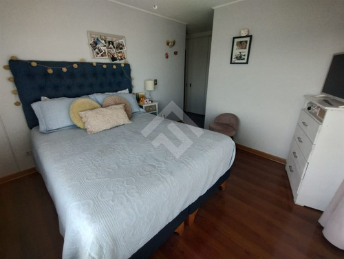 Departamento En Venta De 3 Dorm. 2b Est Y 2 Bod San Miguel