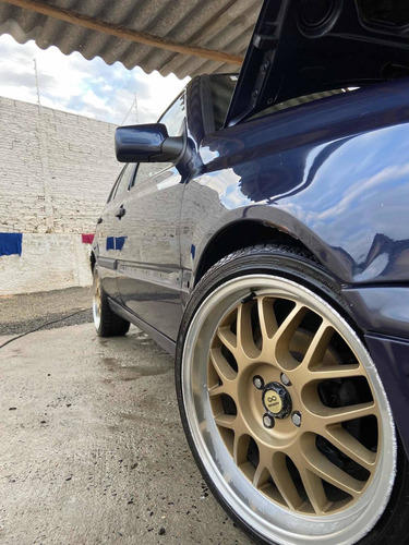 Imagem 4 de 5 de Volkswagen Golf Glx