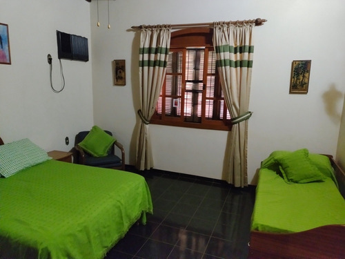 Imagen 15 de 30 de Alquilo Casa Quinta C/ Pileta Quincho Y Fogón En Cataratas