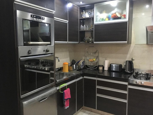 Imagen 5 de 18 de Excelente Casa Con Cochera 5 Ambientes Impecable!