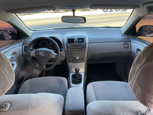 Imagem 9 de 10 de Toyota Corola Xei Manual 2010
