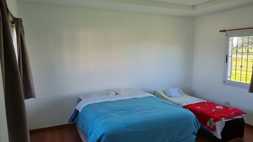 Casa En Venta - 3 Dormitorios 3 Baños - Cocheras - 2.125mts2 - Poblet, La Plata