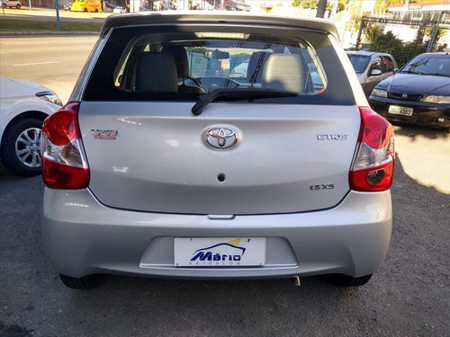 Imagem 6 de 8 de Etios 1.5 Xs 16v Flex 4p Manual
