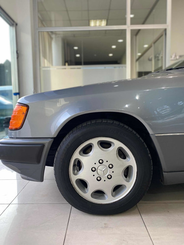 Imagen 8 de 15 de Mercedes-benz Clase E 3.2 E320 Coupe 1995