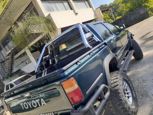 Imagem 12 de 16 de Hilux