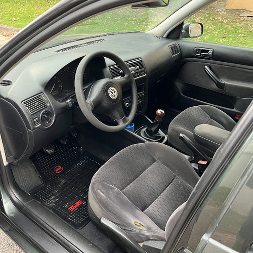 Volkswagen Golf 1.6 Comfortline
