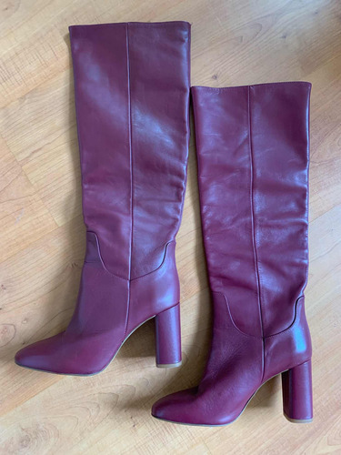 Botas Zara Color Vino 37 Mujer Caña Alta (Usado)