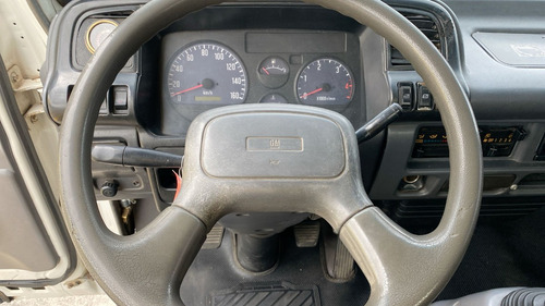 Imagen 17 de 25 de Chevrolet Npr 729
