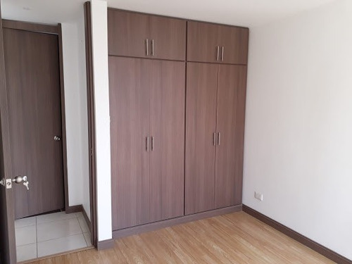 Apartaestudio En Arriendo Avenida Kevin Angel 279-20045