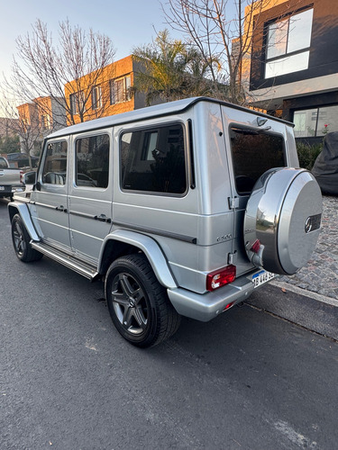 Mercedez Benz G500 V8 (421cv) Plateada.