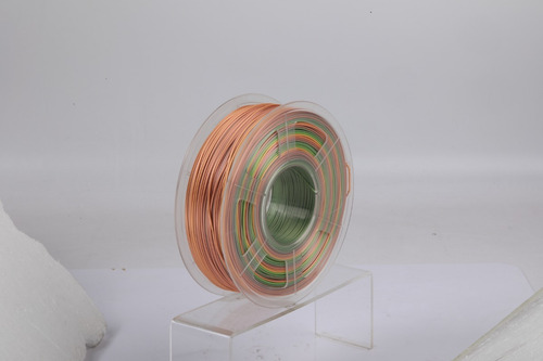 Imagem 3 de 4 de Filamento Pla + Silk Rainbow 02 - Impressora 3d Reprap3d