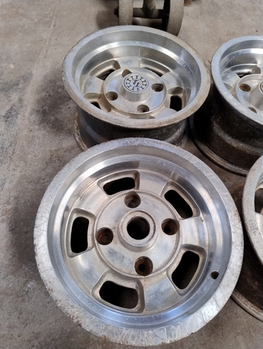 Jogo De 5 Rodas Scorro Aro 13 Fusca Puma Variant Tl Oldschoo Prateado (Usado)