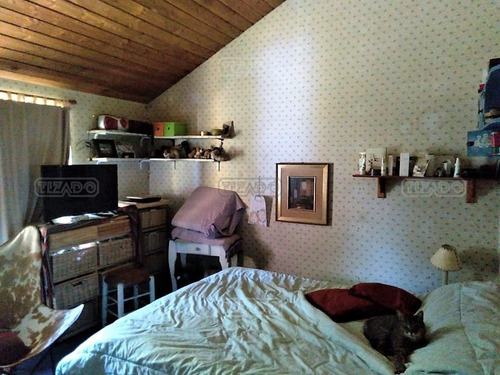 Imagen 11 de 26 de Casa + 2 Departamos En Venta Ubicado En Jardín Botánico, Bariloche, Patagonia