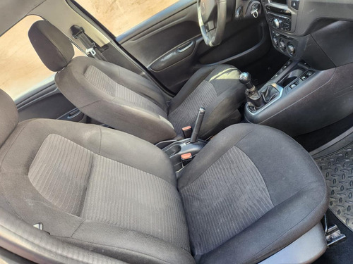 Peugeot 301 1.6 Allure