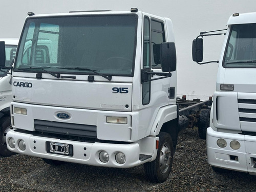 Ford Cargo 915e 2013