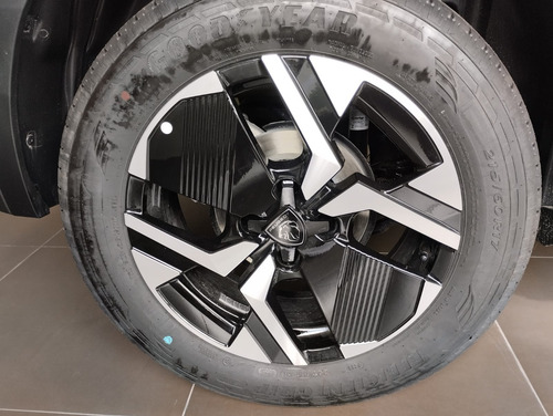 Peugeot 2008 1.0T Gt