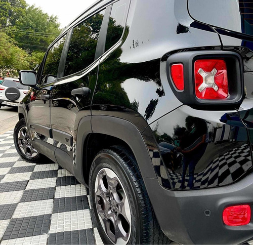 Imagem 10 de 10 de Jeep Renegade 2016 1.8 Sport Flex Aut. 5p