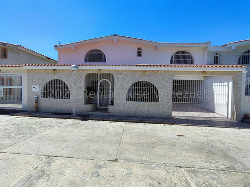 Casa En Venta En San Homero La Victoria Aragua 25-15275