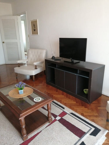 Pocitos, Penthouse, Excelente Ubicación Prox. Rambla.