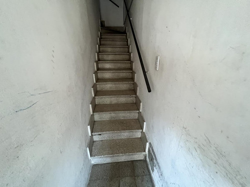 Vendo Departamento En Planta Alta Republica De La Sexta Oportunidad Liquido