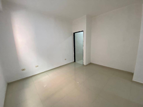 Imagen 6 de 20 de Se Vende Apartamento 85mt2 En Edificio Río Apure El Parral 165552 Andres Peña