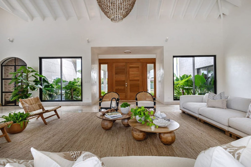 Villa En Venta En Casa De Campo, La Romana