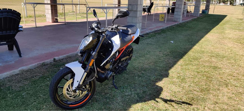 Imagen 11 de 17 de Ktm Duke 250