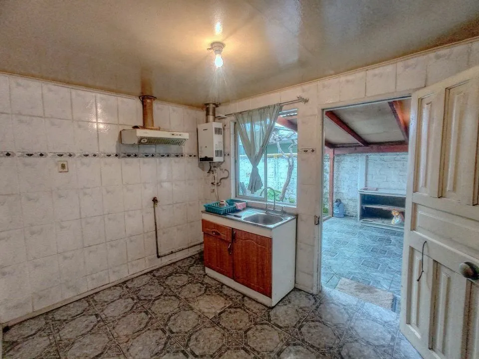 Imagen 4 de 16 de Casa En Venta En Peñaflor - Enorme Casa Y Terreno