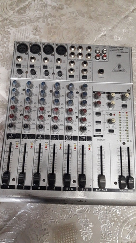 Consola Behringer Eurorack Ub1204-pro