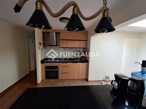 Casa Remodelada En Venta De 2 Dorm. En La Reina