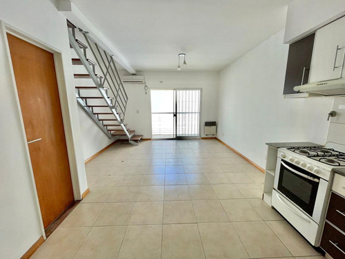 Imagen 5 de 17 de Departamento - Saavedra