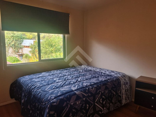 Casa En Venta De 6 Dorm. En Peñalolén