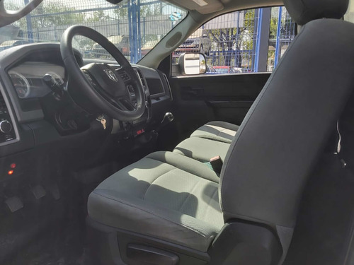 Imagen 9 de 15 de Ram 4000 2014 Chasis Cabina P 4x2 Mt