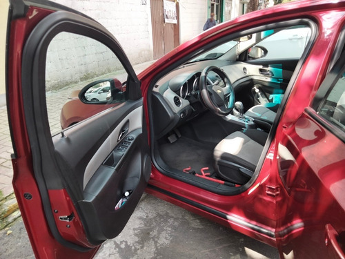 Imagen 8 de 15 de Chevrolet Cruze 2013 1.4 Lt Aa Cd Mp3 R-17 Audio At
