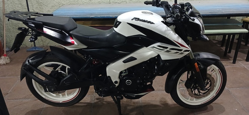 Bajaj Rouser Ns 200