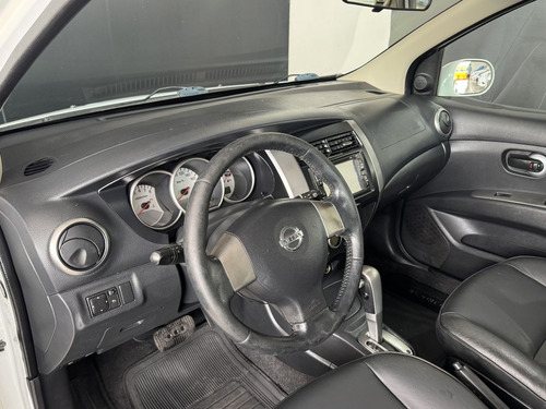 Nissan Livina X-gear LIVINA X-GEAR SL/X-GEAR 1.8 Flex F. Aut.