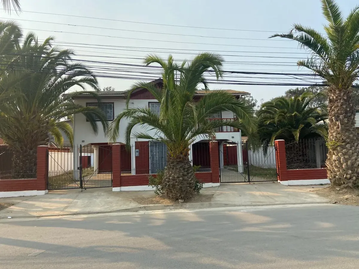Imagen 3 de 19 de Casa En Venta En Centro De Algarrobo
