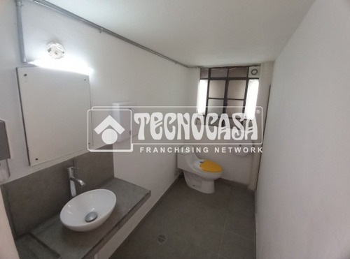 Renta Locales Comerciales Albert T-df0097-0576